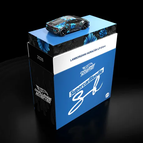 Hot Wheels x Supercar Blondie Lamborghini Huracán on its collector box